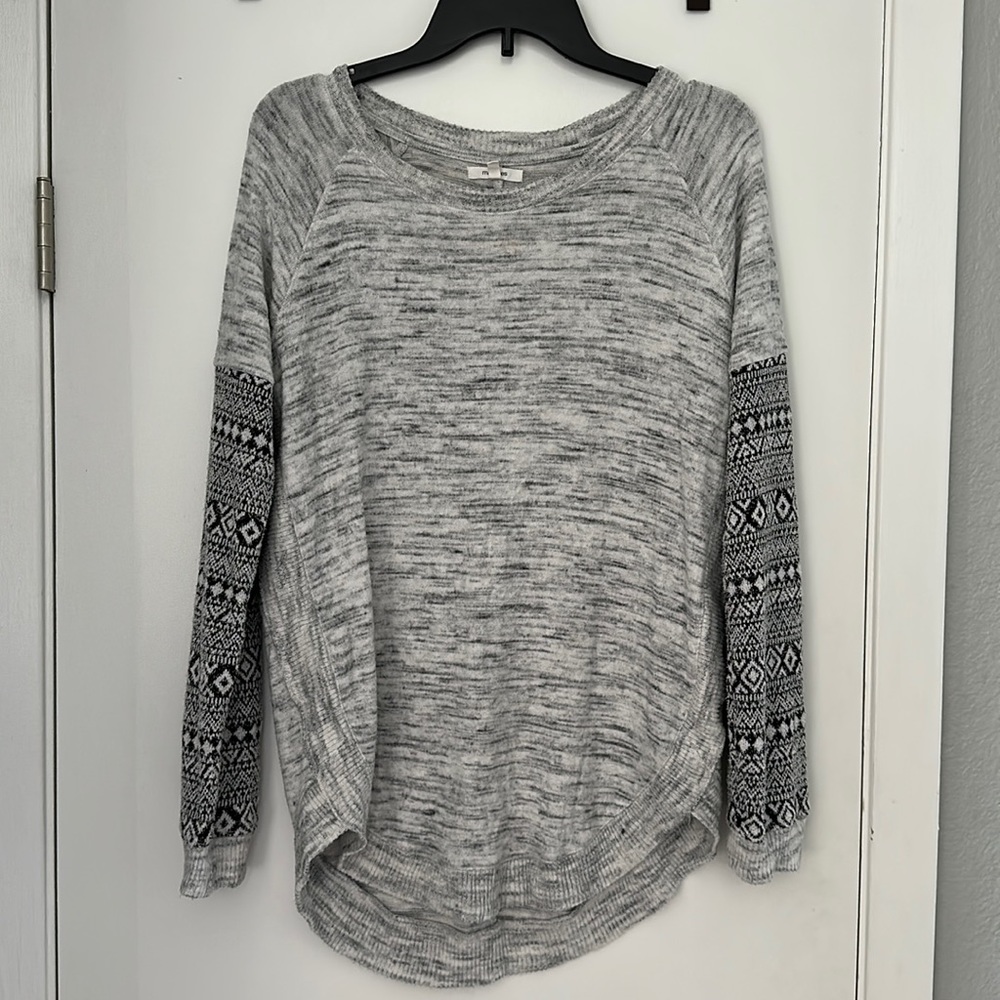 Grey sweater